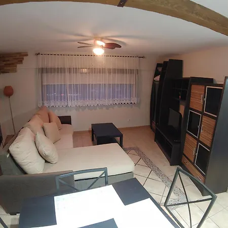 Torre 13-2 Apartment